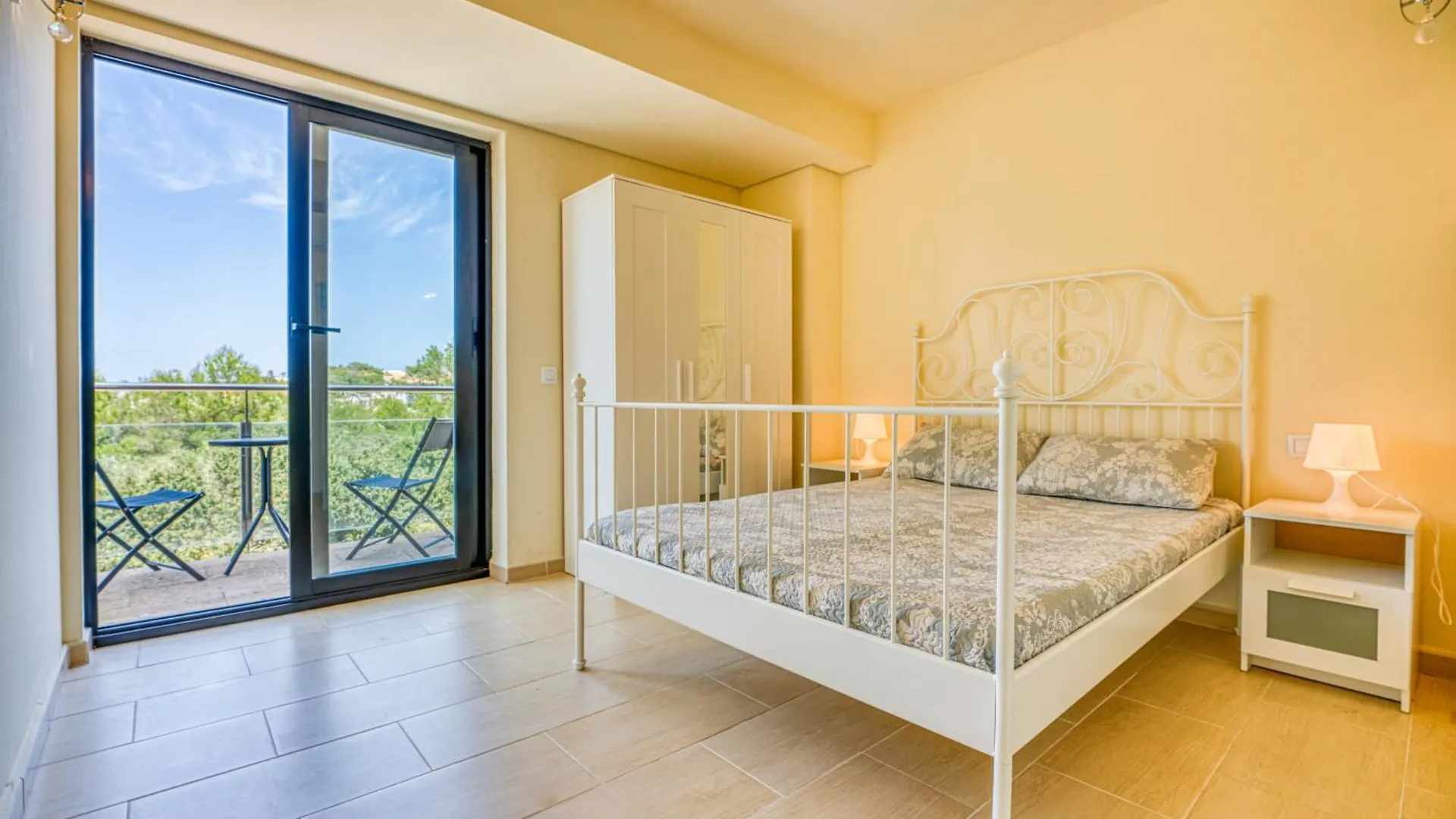 Apartamento Precioso Duplex En Cala Santandria Con Piscina Y Wifi Son Carrio  0*, Son Carrio (Menorca)